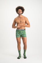 Afbeelding in Gallery-weergave laden, Macaw Boxer + Sokken Giftbox