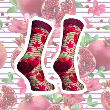 Afbeelding in Gallery-weergave laden, GIFTBOX - PINK SWEETS